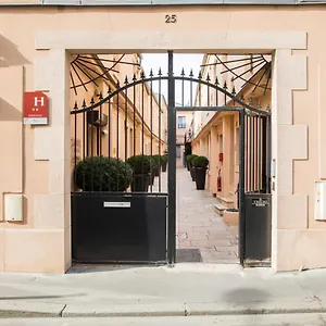 De L'horloge Hotel apartamentowy Paryż