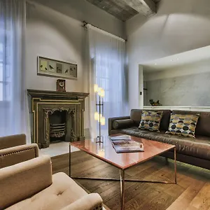Apartamento 10 Strait Street